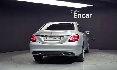 Mercedes-Benz C-Class 2019, 139403 км, за 11237.45 USD
