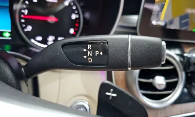 Mercedes-Benz C-Class 2019, 139403 км, за 11159.25 USD - фото 9