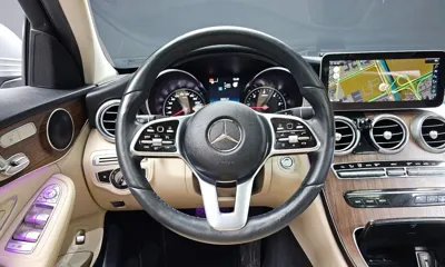 Mercedes-Benz C-Class 2019, 139403 км, за 11159.25 USD - фото 12
