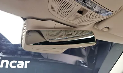 Mercedes-Benz C-Class 2019, 139403 км, за 11159.25 USD - фото 16