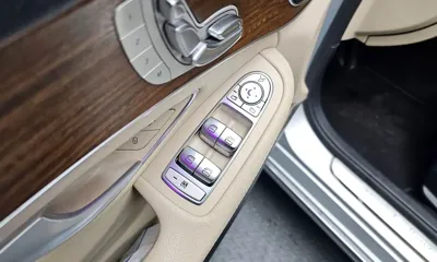 Mercedes-Benz C-Class 2019, 139403 км, за 11159.25 USD - фото 27