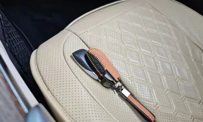 Mercedes-Benz C-Class 2019, 139403 км, за 11159.25 USD - фото 29