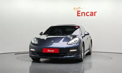 Porsche Panamera 2010, 105001 км, за 15107.72 USD