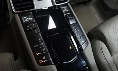 Porsche Panamera 2010, 105001 км, за 15107.72 USD - фото 18
