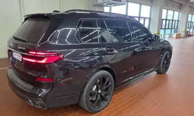 BMW X7 2023, 69939 км, за 65768.03 USD