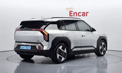 Kia EV3 2025, 15061 км, за 22882.39 USD