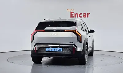 Kia EV3 2025, 15061 км, за 22882.39 USD