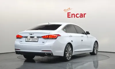 Hyundai Genesis 2016, 155804 км, за 7598.28 USD