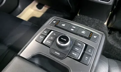 Hyundai Genesis 2016, 155804 км, за 7598.28 USD - фото 19