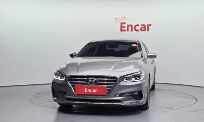 Hyundai Grandeur 2017, 52530 км, за 10289.27 USD