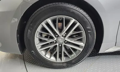 Hyundai Grandeur 2017, 52530 км, за 10289.27 USD