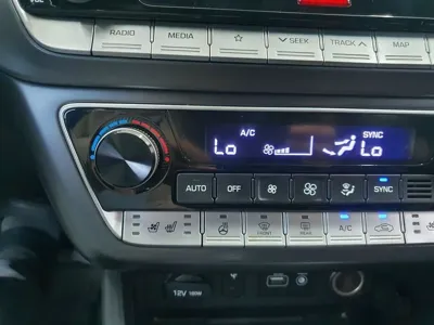 Hyundai Sonata 2018, 158962 км, за 6502.89 USD - фото 17