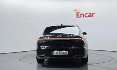 Hyundai Grandeur 2022, 70920 км, за 17112.65 USD