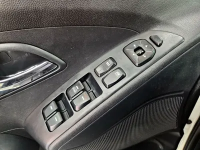 Hyundai Tucson 2011, 273174 км, за 2494.42 USD - фото 11