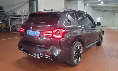 BMW iX3