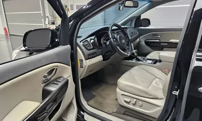 Kia Canival 2019, 136079 км, за 10305.89 USD - фото 10