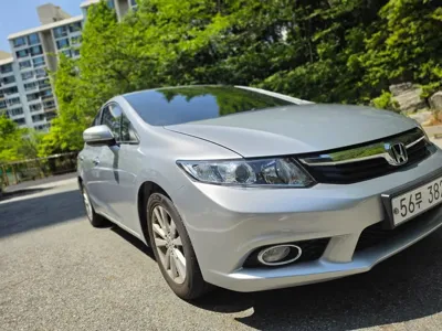 Honda Civic 2012, 77000 км, за 4683.84 USD