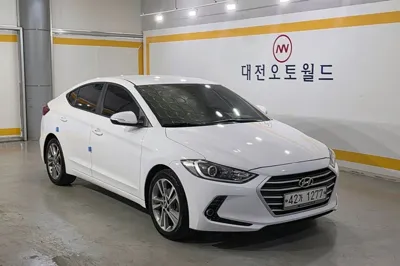 Hyundai Avante · 2018 год