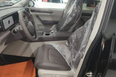 Leapmotor C11 2024, 100 км, за 20950 USD - фото 17