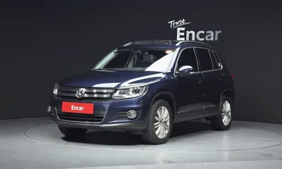Volkswagen Tiguan · 2012 год