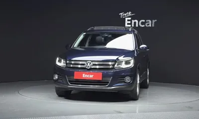 Volkswagen Tiguan 2012, 61043 км, за 5464.49 USD