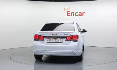 ChevroletGMDaewoo Cruze 2014, 97868 км, за 2042.57 USD