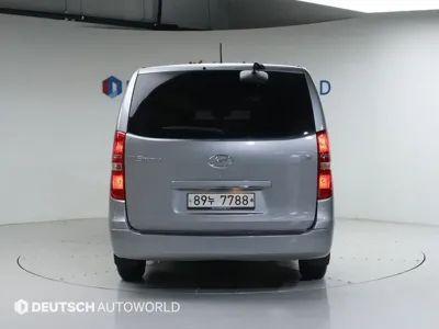 Hyundai Starex 2017, 224922 км, за 3900.06 USD