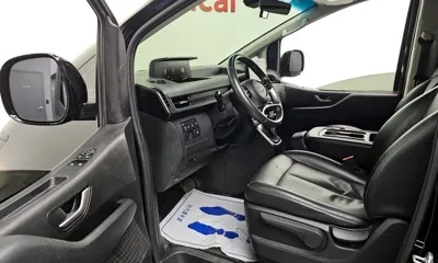 Hyundai Staria 2023, 109894 км, за 17542.12 USD - фото 10