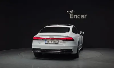 Audi A7 2021, 58782 км, за 27947.9 USD