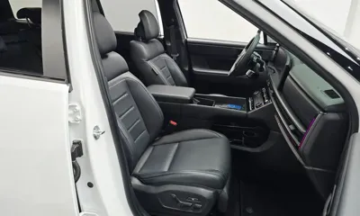 Hyundai Santafe 2024, 25687 км, за 29703 USD - фото 12