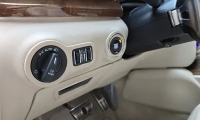 Maserati Quattroporte 2019, 61978 км, за 22201.78 USD - фото 14