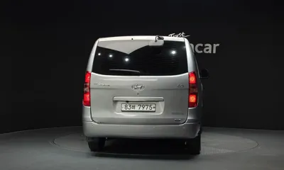 Hyundai Starex 2013, 117291 км, за 4923.2 USD