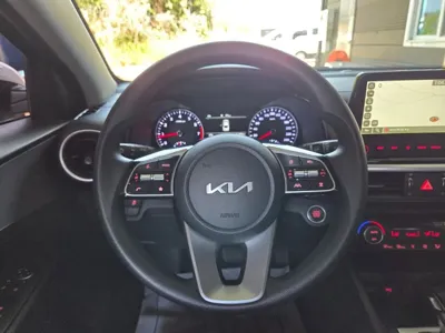 Kia K3 2022, 71359 км, за 9441.94 USD - фото 9