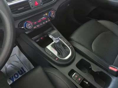 Kia K3 2022, 71359 км, за 9441.94 USD - фото 10