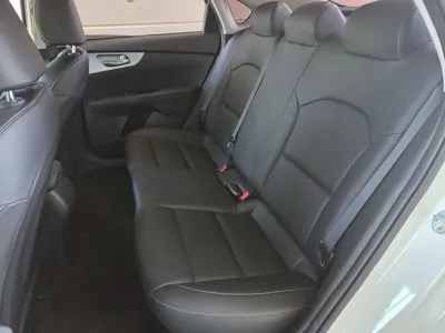 Kia K3 2022, 71359 км, за 9441.94 USD - фото 14