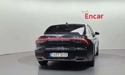 Hyundai Grandeur 2021, 89966 км, за 13943.7 USD