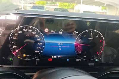 Mercedes-Benz GLE 2026, 100 км, за 84129 USD - фото 19