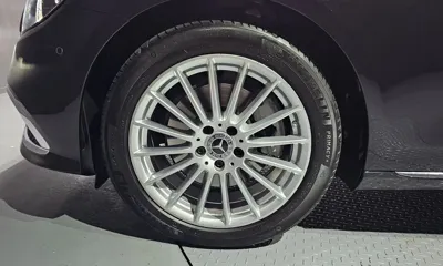 Mercedes-Benz E-Class 2023, 40211 км, за 27898.12 USD