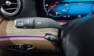 Mercedes-Benz E-Class 2023, 40211 км, за 27687.31 USD - фото 30