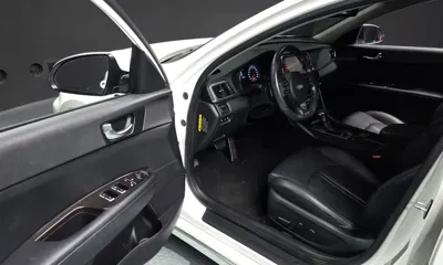 Kia K5 2016, 80269 км, за 6049.97 USD - фото 10