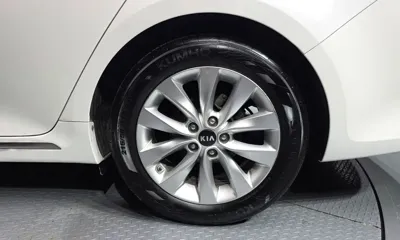 Kia K5 2016, 80269 км, за 6049.97 USD - фото 21