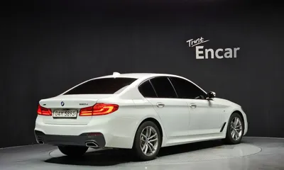 BMW 5-Series 2017, 83752 км, за 18396.93 USD