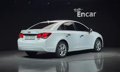 ChevroletGMDaewoo Cruze 2014, 162428 км, за 2166.21 USD