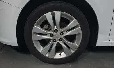 ChevroletGMDaewoo Cruze 2014, 162428 км, за 2166.21 USD