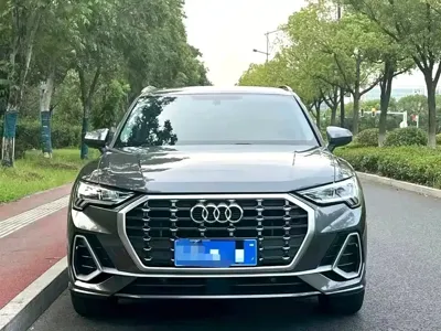 Audi Q3 2022, 51000 км, за 24209.88 USD