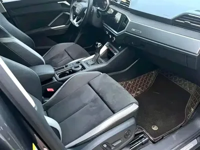 Audi Q3 2022, 51000 км, за 24209.88 USD - фото 9