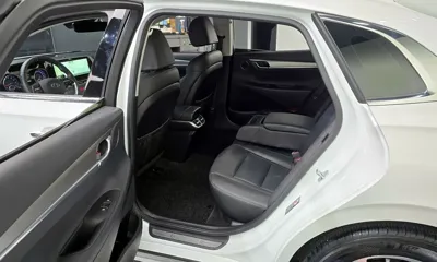 Hyundai Grandeur 2022, 97135 км, за 11701.22 USD - фото 11
