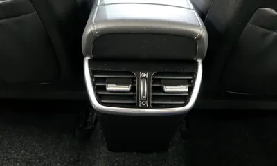 Hyundai Grandeur 2022, 97135 км, за 11701.22 USD - фото 29