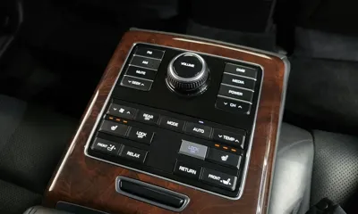 Hyundai Equus 2013, 76265 км, за 5629.13 USD - фото 19