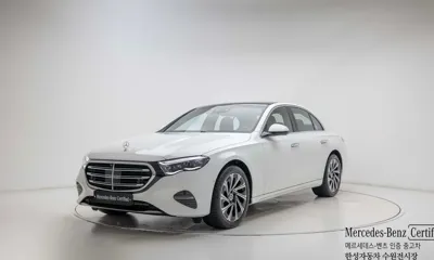 Mercedes-Benz E-Class · 2026 год